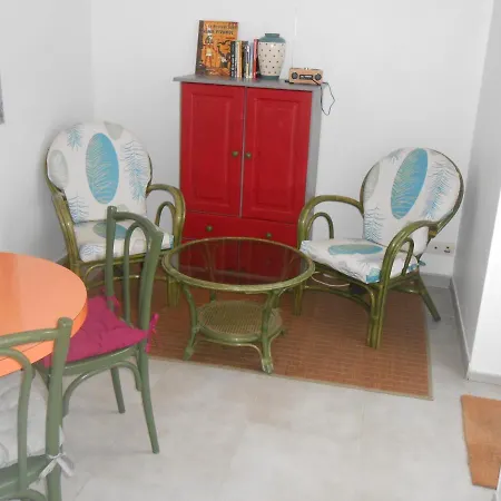 Apartment Petit Nid Douillet A Port-bail Portbail