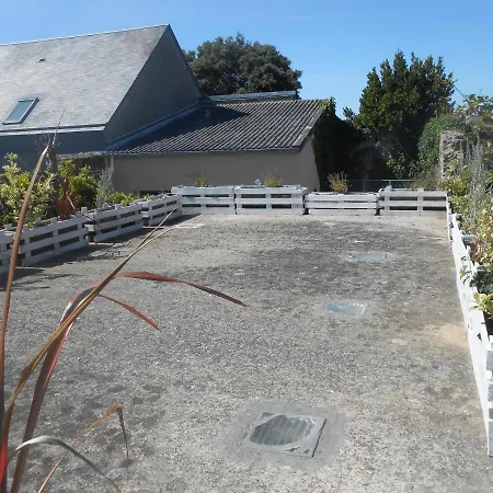 아파트 Petit Nid Douillet A Port-bail 포르바일