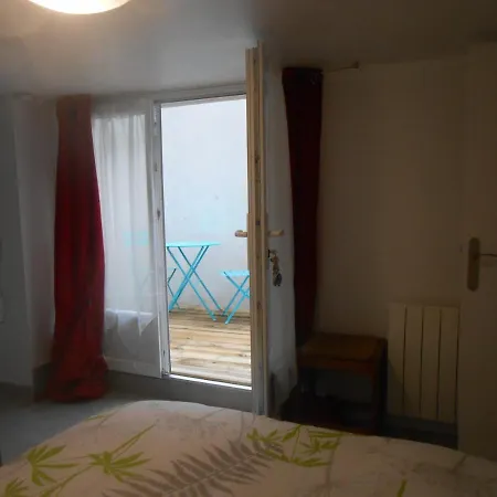 Petit Nid Douillet A Port-bail *