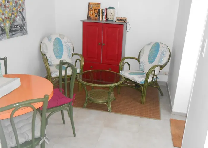 Apartment Petit Nid Douillet A Port-bail Portbail